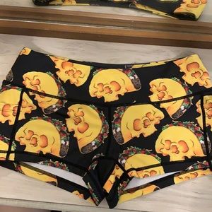 Feed me fight me death by taco shorts Size Large